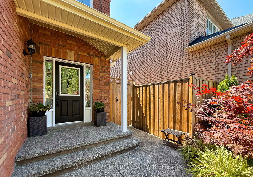 2587-carberry-way-oakville-ontario-w13243654