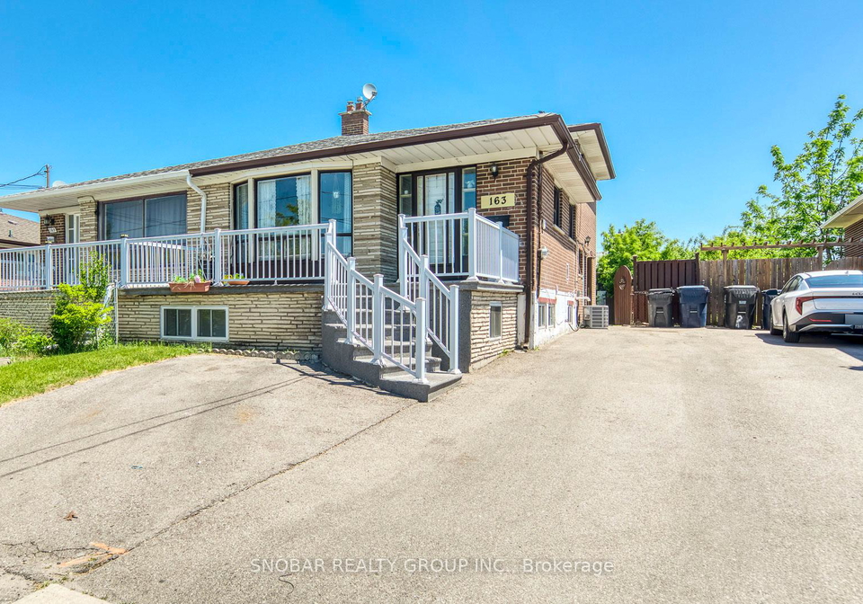 163-gracedale-boulevard-york-ontario-w13243896