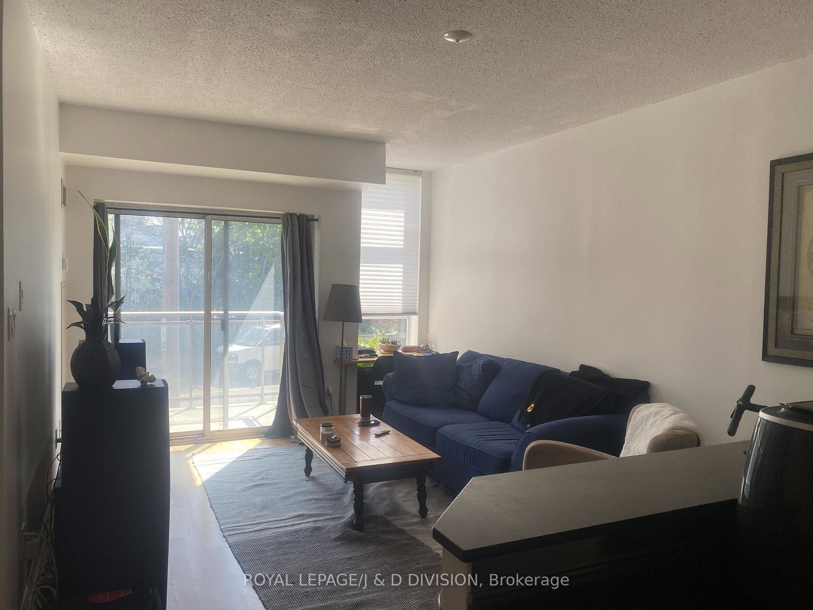 2495-dundas-street-w-toronto-ontario-w13244274