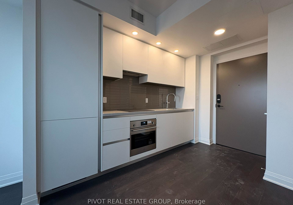 4015-the-exchange-mississauga-ontario-w13244700