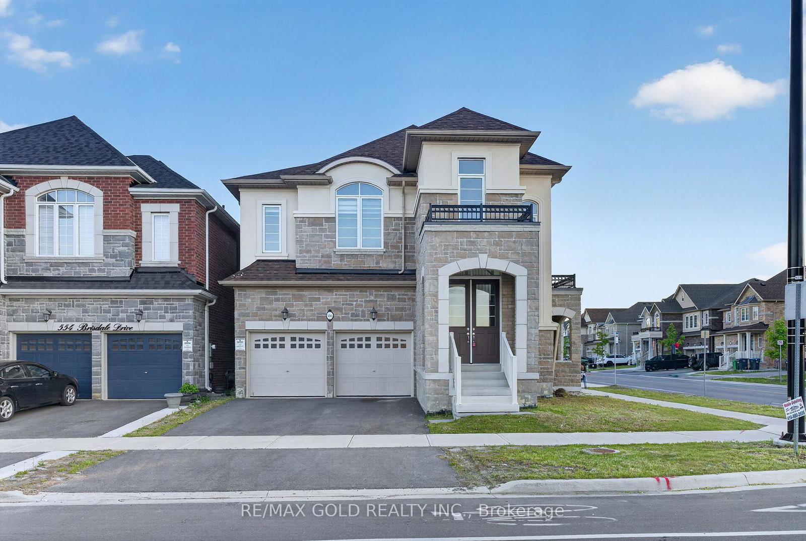 556-brisdale-drive-brampton-ontario-w13245518
