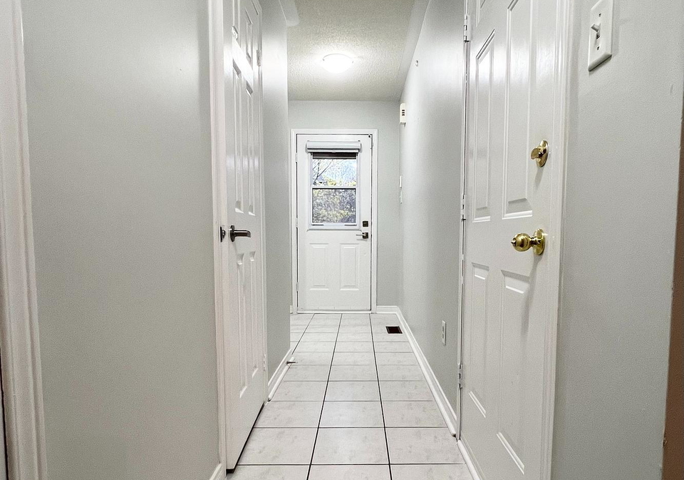 1850-creek-way-burlington-ontario-w13245870