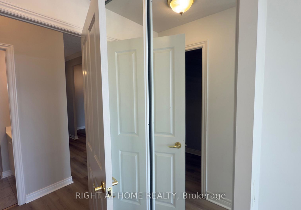 40-old-mill-road-oakville-ontario-w13245972