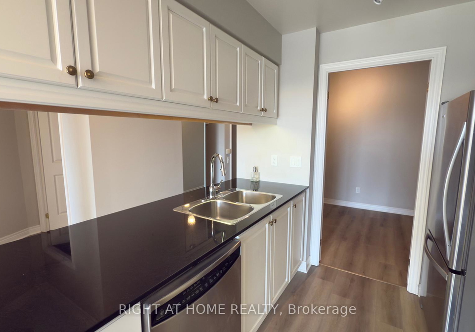 40-old-mill-road-oakville-ontario-w13245990
