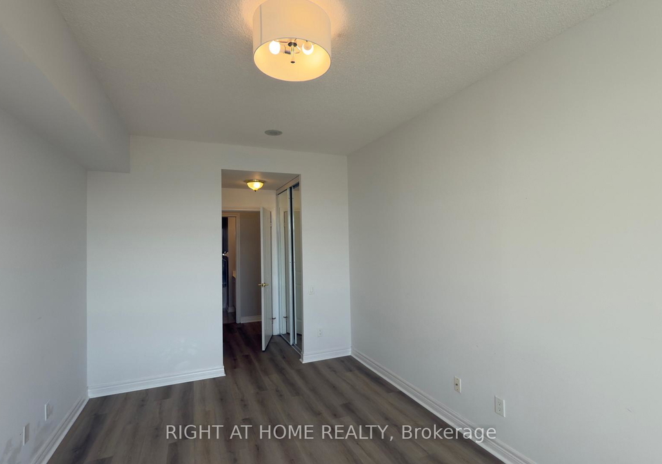 40-old-mill-road-oakville-ontario-w13245990