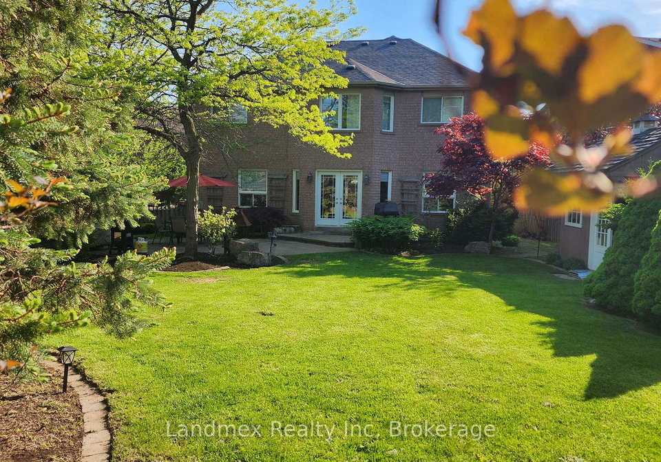 5423-planters-wood-court-mississauga-ontario-w13246012