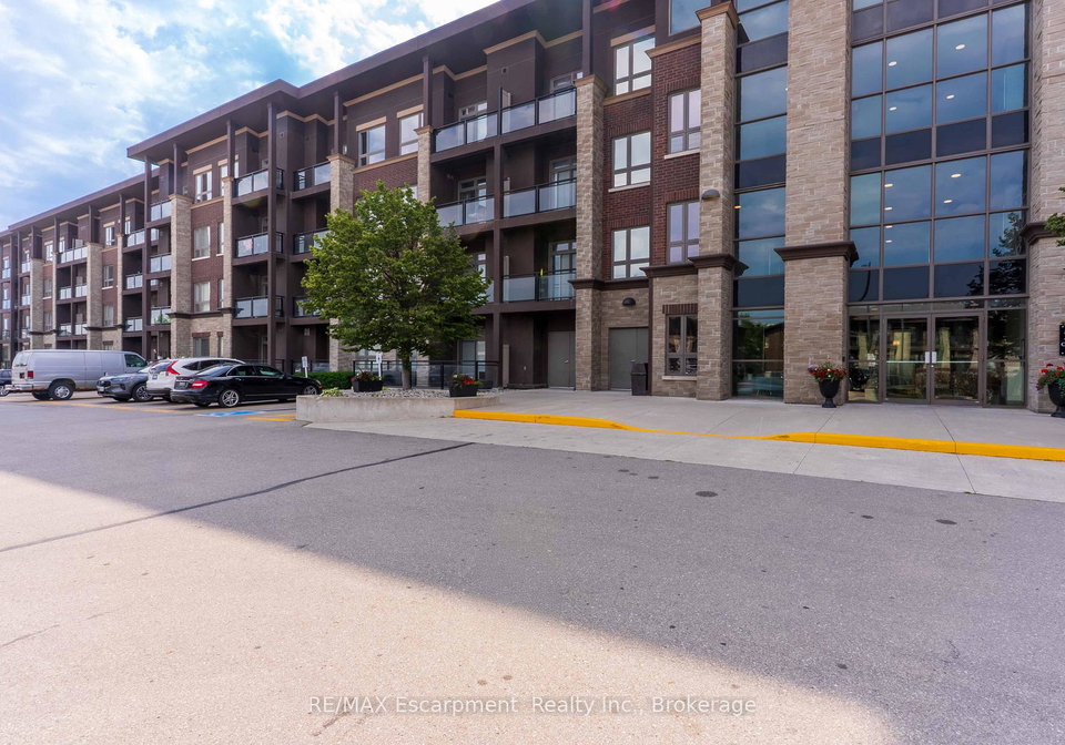 5010-corporate-drive-burlington-ontario-w13246554