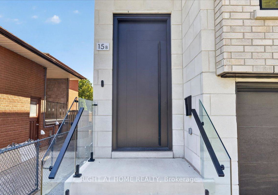 15b-rosemeade-avenue-etobicoke-ontario-w13246616