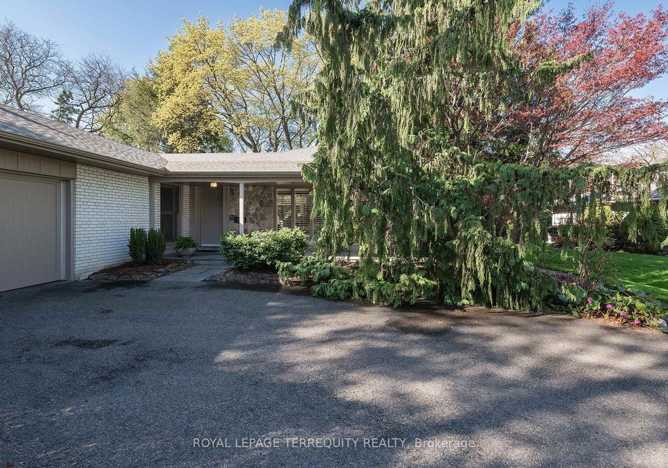 496-the-kingsway-etobicoke-ontario-w13246670