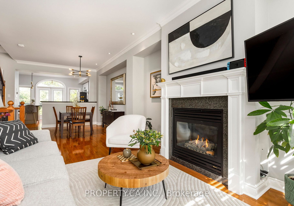 9-leaves-terrace-etobicoke-ontario-w13246740