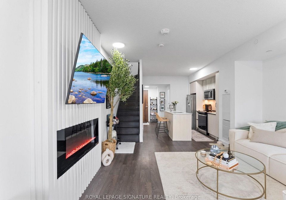 251-manitoba-street-s-etobicoke-ontario-w13246830