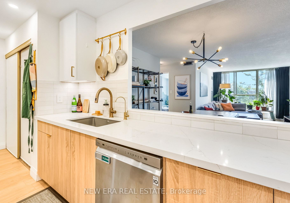 22-southport-street-toronto-ontario-w13246862