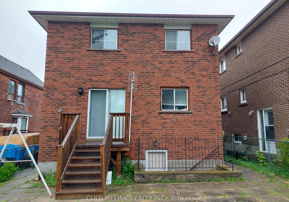 29-goldwin-avenue-north-york-ontario-w13246906