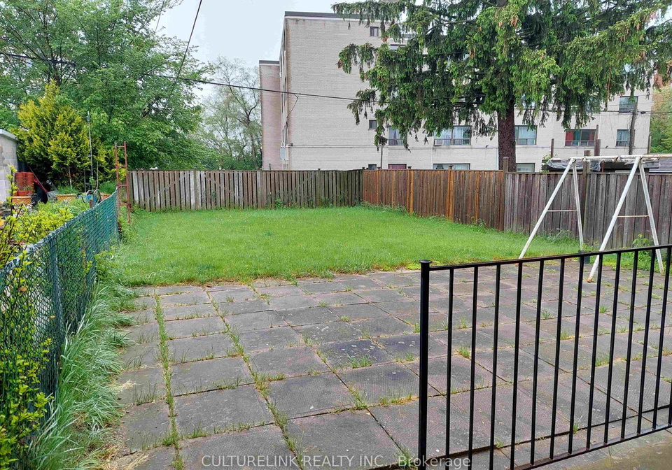 29-goldwin-avenue-north-york-ontario-w13246906