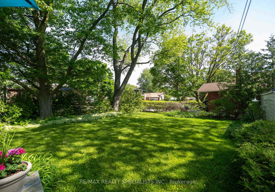 1481-garnet-avenue-mississauga-ontario-w13247058