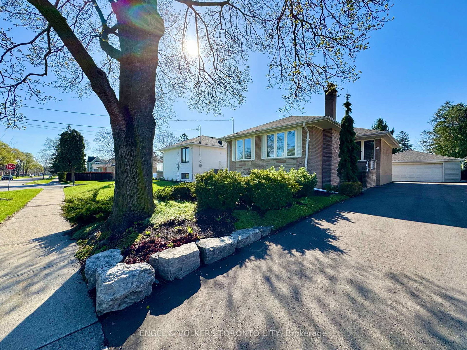 41-paragon-road-etobicoke-ontario-w13247062