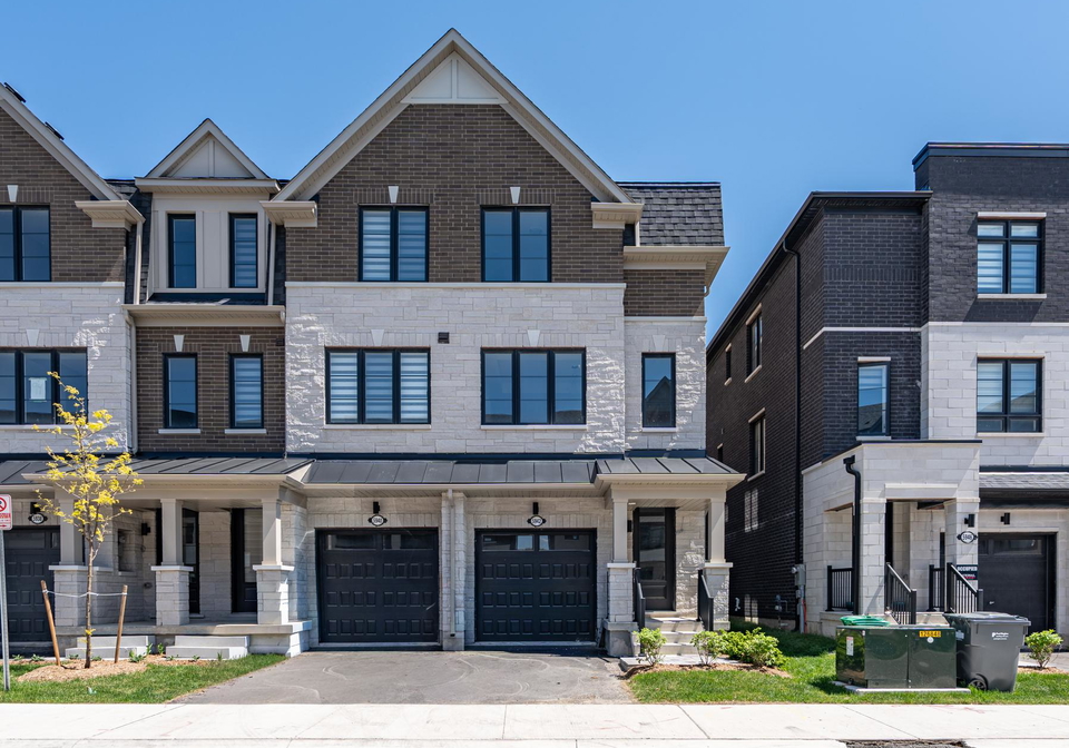 5942-saigon-street-mississauga-ontario-w13247156