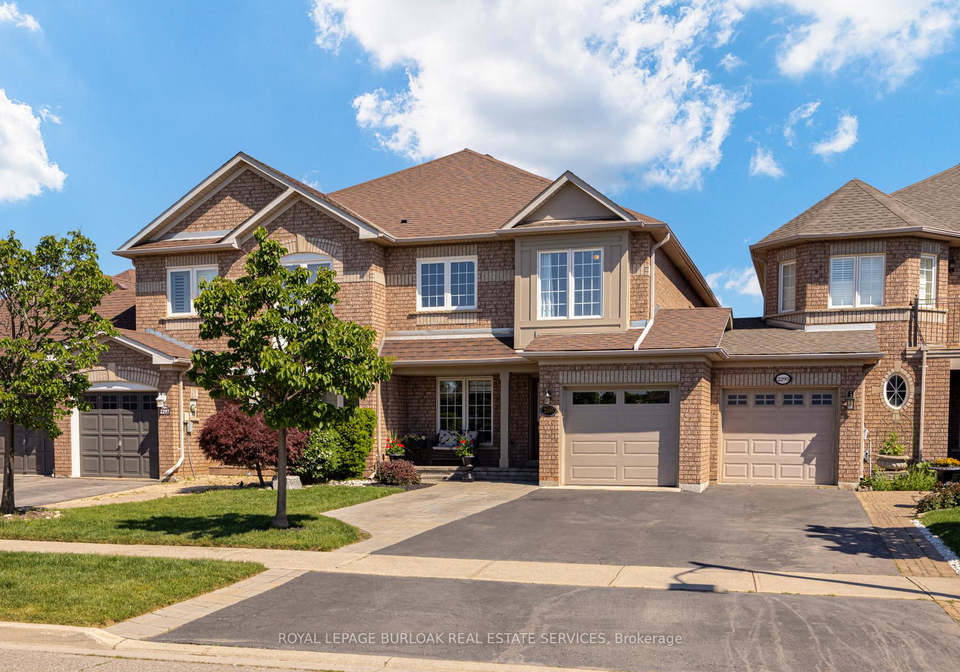 2295-kingfisher-court-oakville-ontario-w13247188
