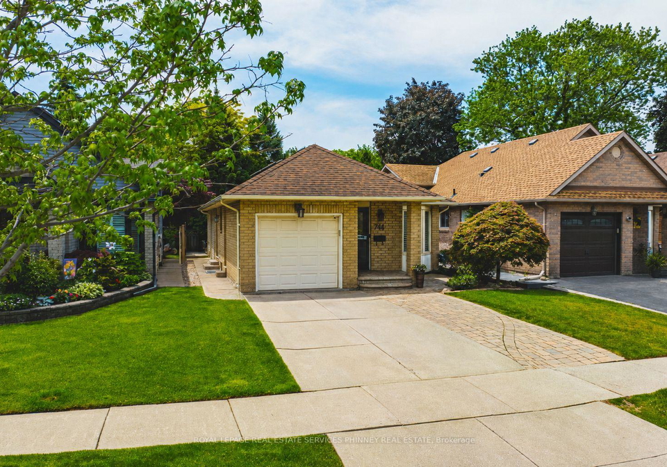 744-miriam-crescent-burlington-ontario-w13247512