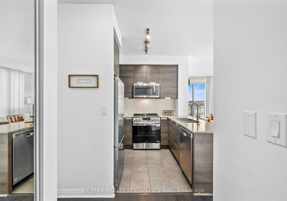 5025-four-springs-avenue-mississauga-ontario-w13247532