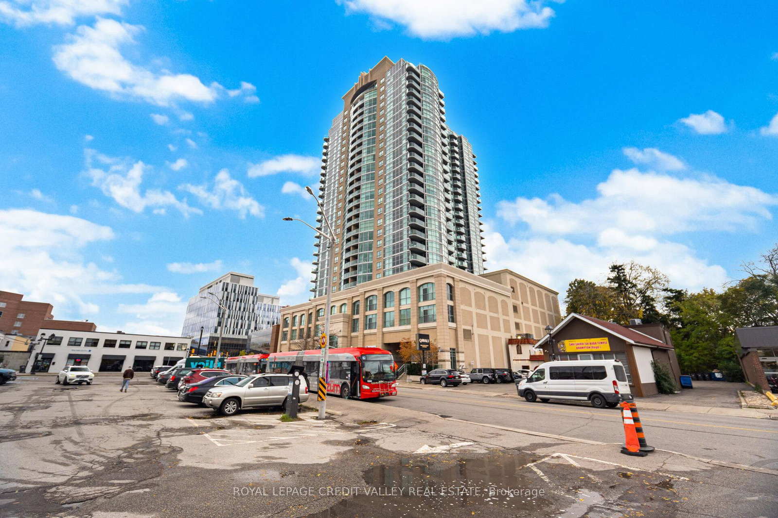 9-george-street-n-brampton-ontario-w13247602