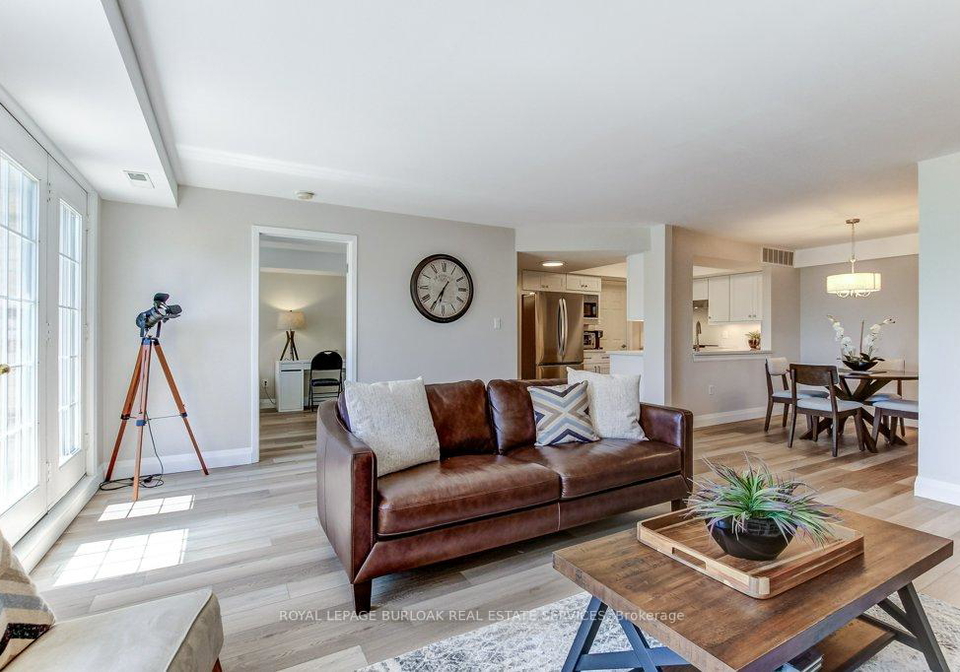 216-plains-road-w-burlington-ontario-w13247732