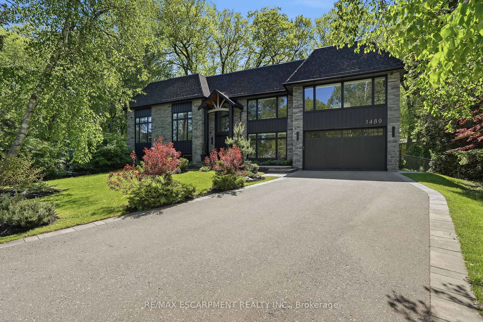 1489-rogerswood-court-mississauga-ontario-w13247822