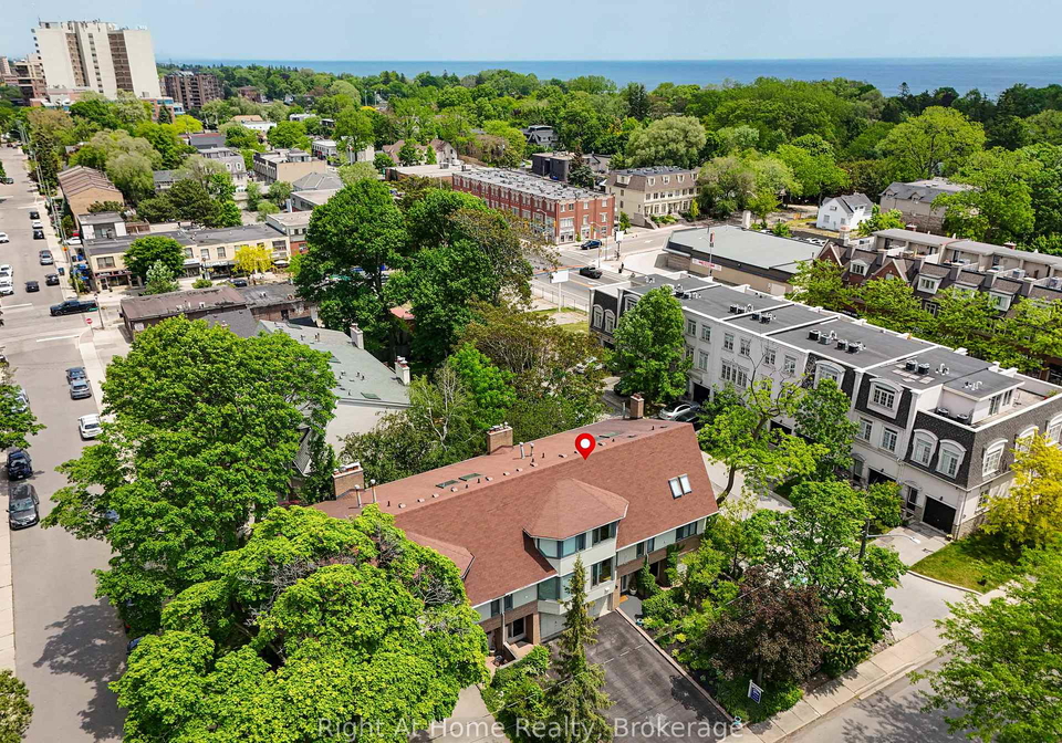 109-brant-street-oakville-ontario-w13247892