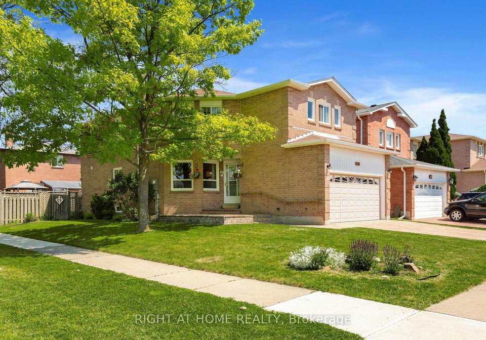 138-atkins-circle-brampton-ontario-w13247946