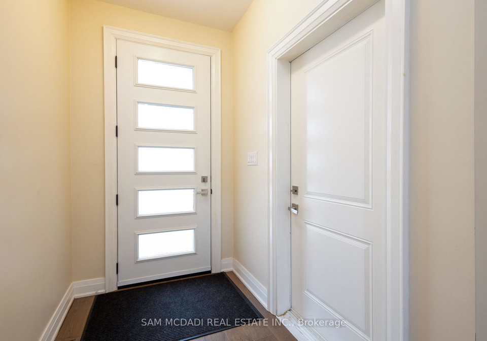 35a-broadview-avenue-mississauga-ontario-w13248034