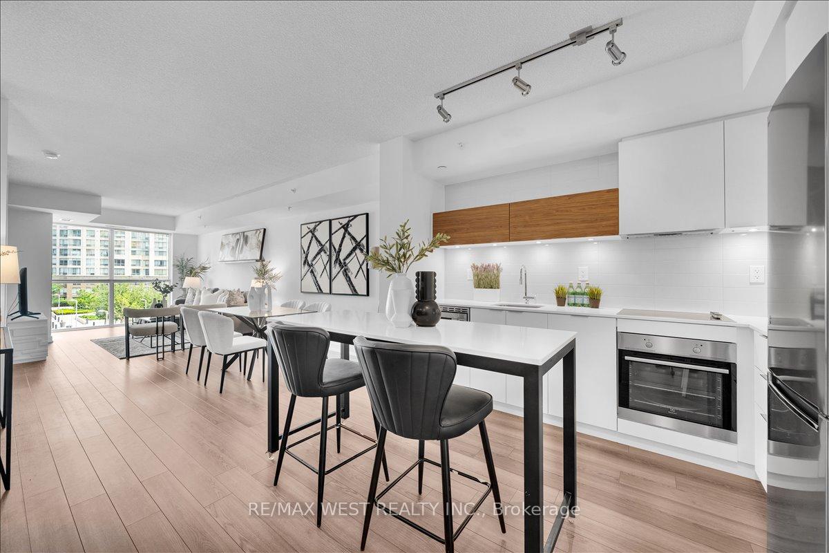 20-thomas-riley-road-etobicoke-ontario-w13248072
