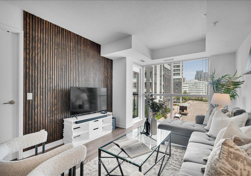 20-thomas-riley-road-etobicoke-ontario-w13248072