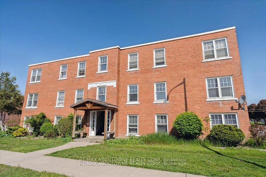 133-north-service-road-e-oakville-ontario-w13248080