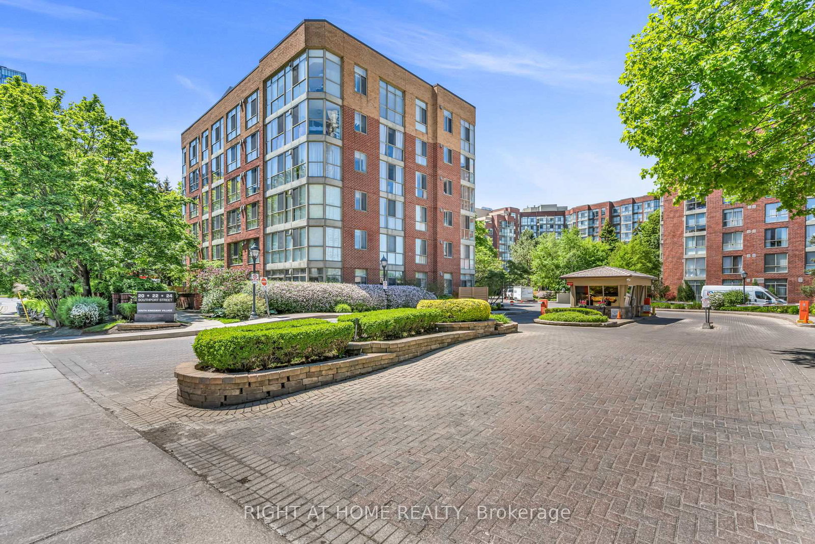 20-southport-street-toronto-ontario-w13248280