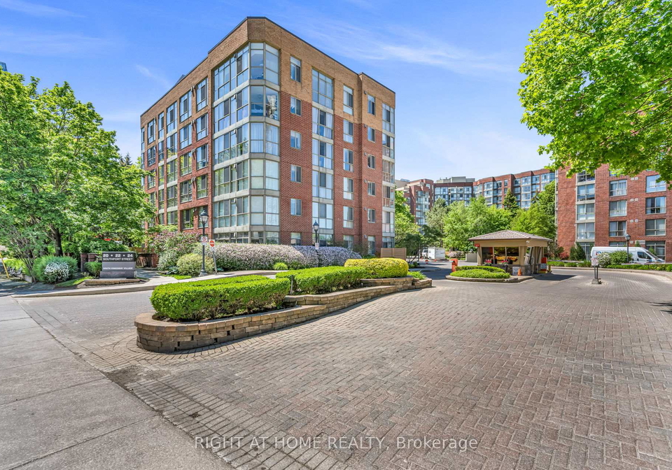 20-southport-street-toronto-ontario-w13248280