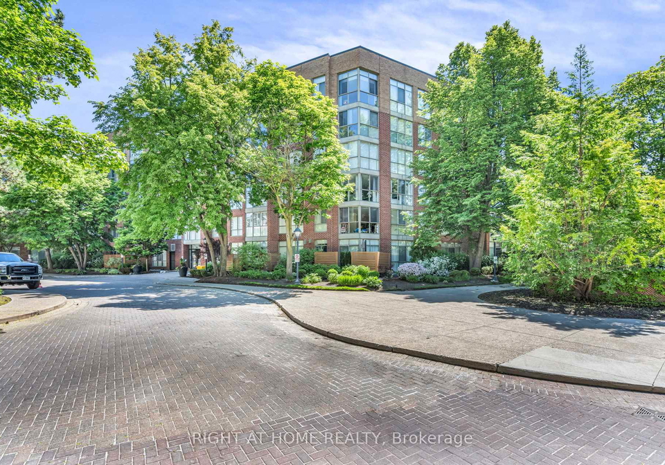 20-southport-street-toronto-ontario-w13248280
