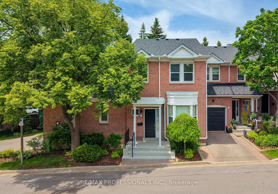 7-tamarack-circle-etobicoke-ontario-w13248290