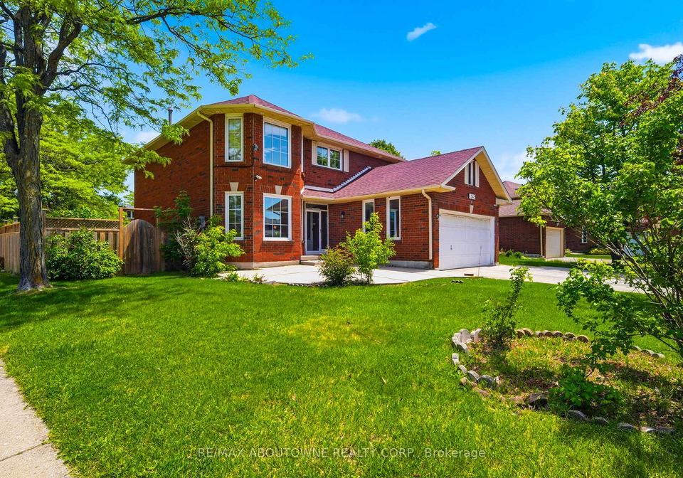 1345-sir-david-drive-oakville-ontario-w13248370