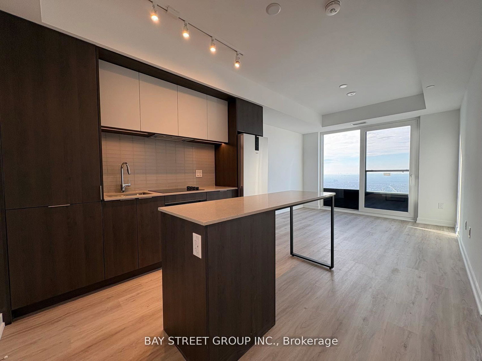 395-square-one-drive-mississauga-ontario-w13248552