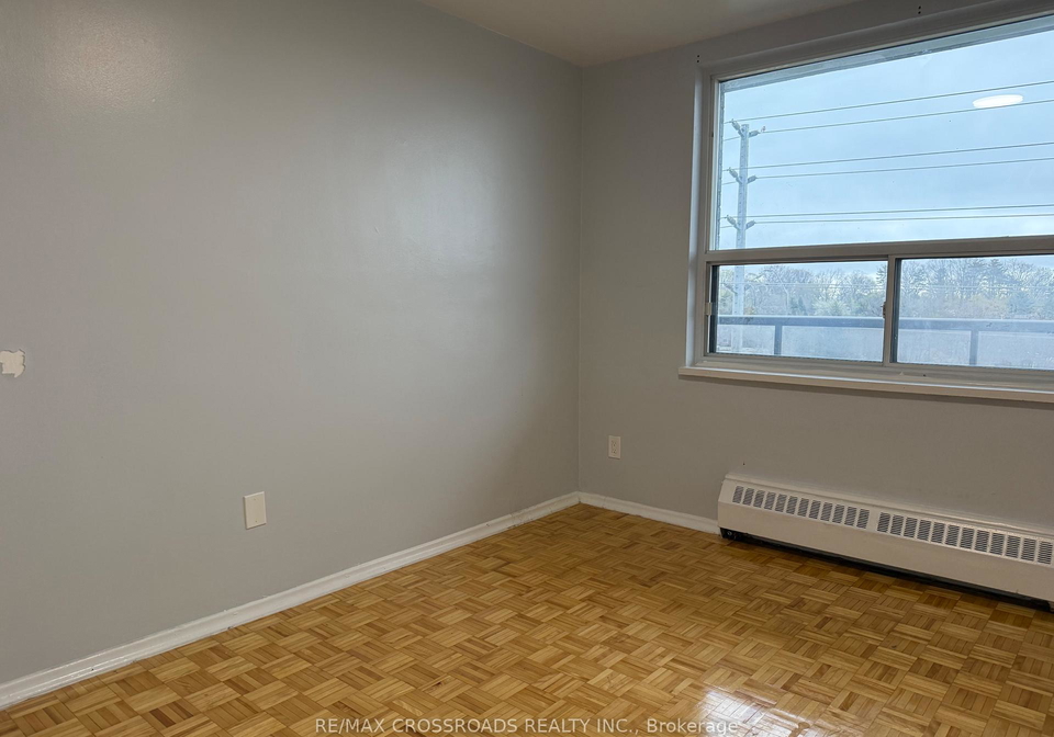 363-lakeshore-road-e-mississauga-ontario-w13248892