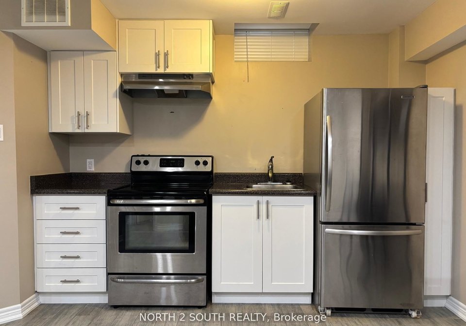 23-vanwood-crescent-brampton-ontario-w13249052