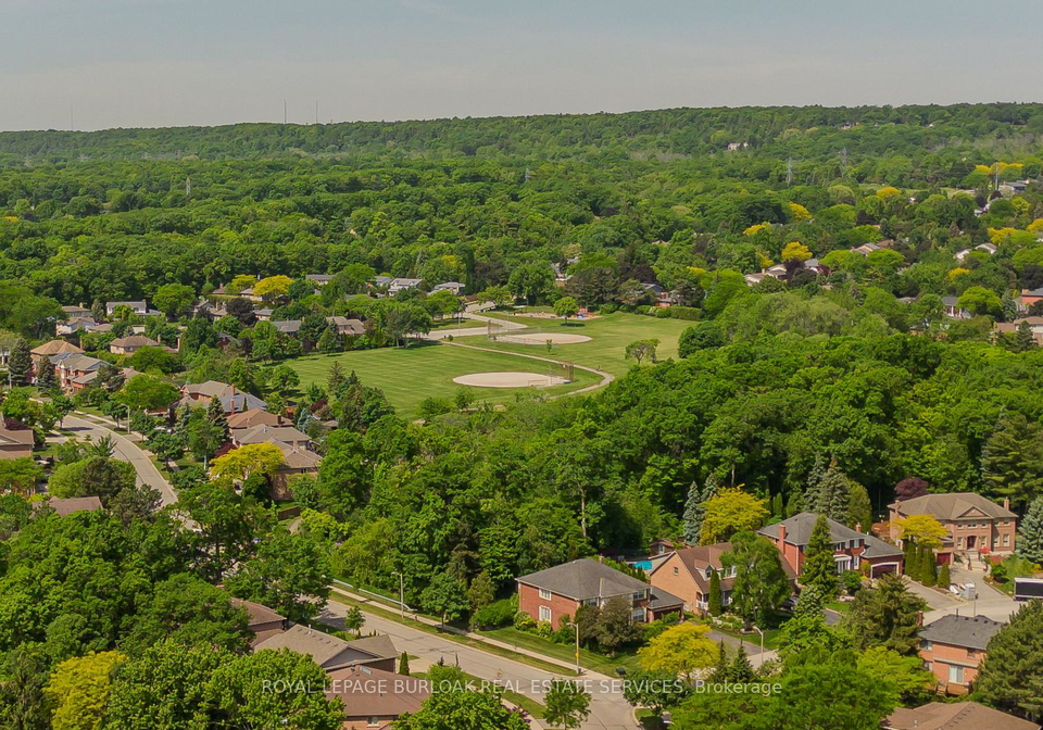 1319-janina-boulevard-burlington-ontario-w13249086