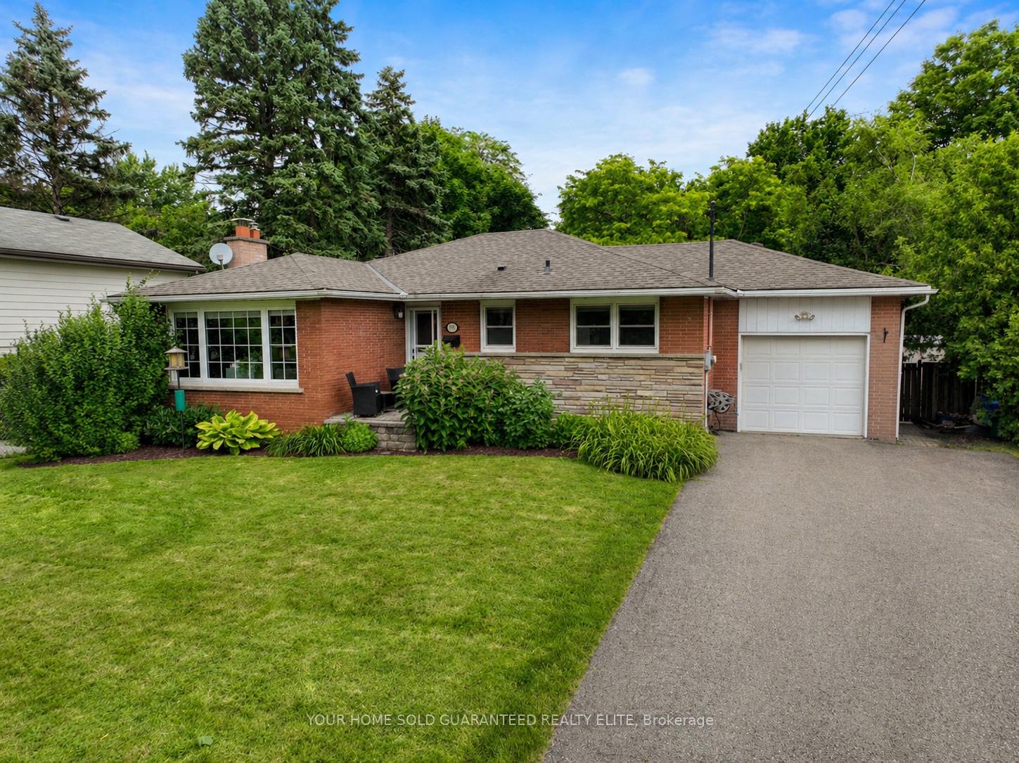 1063-maplehurst-avenue-burlington-ontario-w13249102