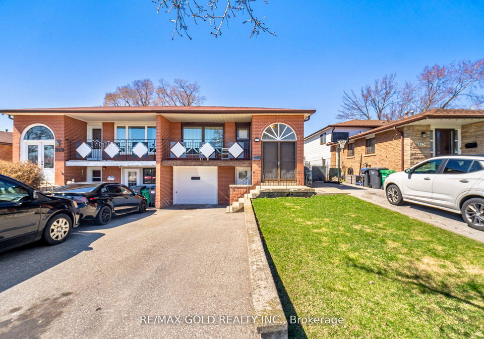 877-consort-crescent-mississauga-ontario-w13249206