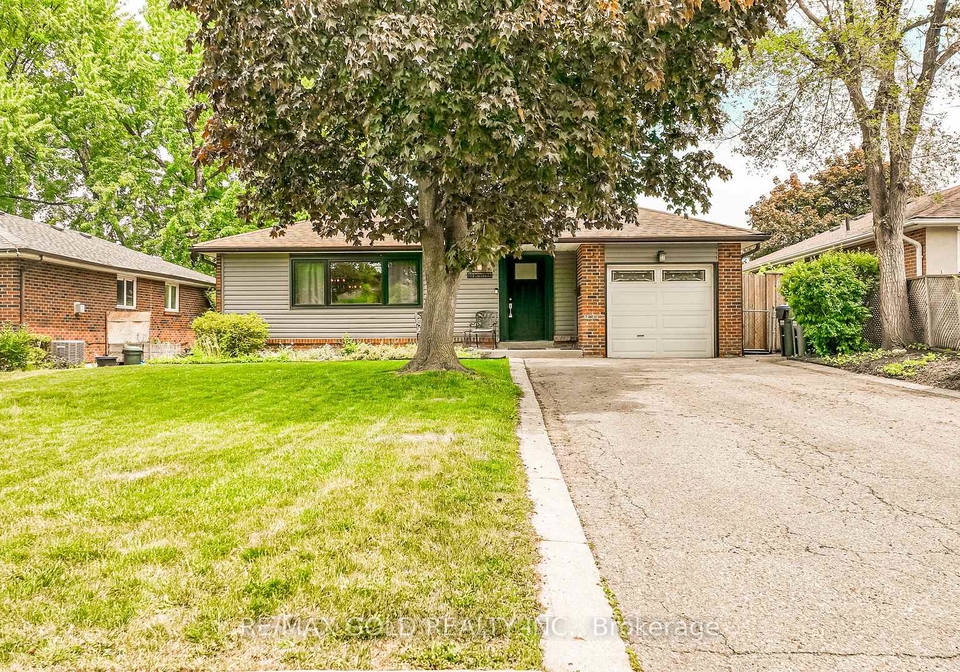 23-dunster-crescent-brampton-ontario-w13249210