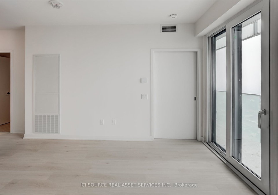 3900-confederation-parkway-mississauga-ontario-w13249212