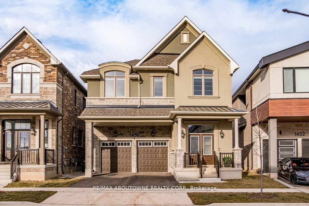 1456-ford-strathy-crescent-oakville-ontario-w13249218