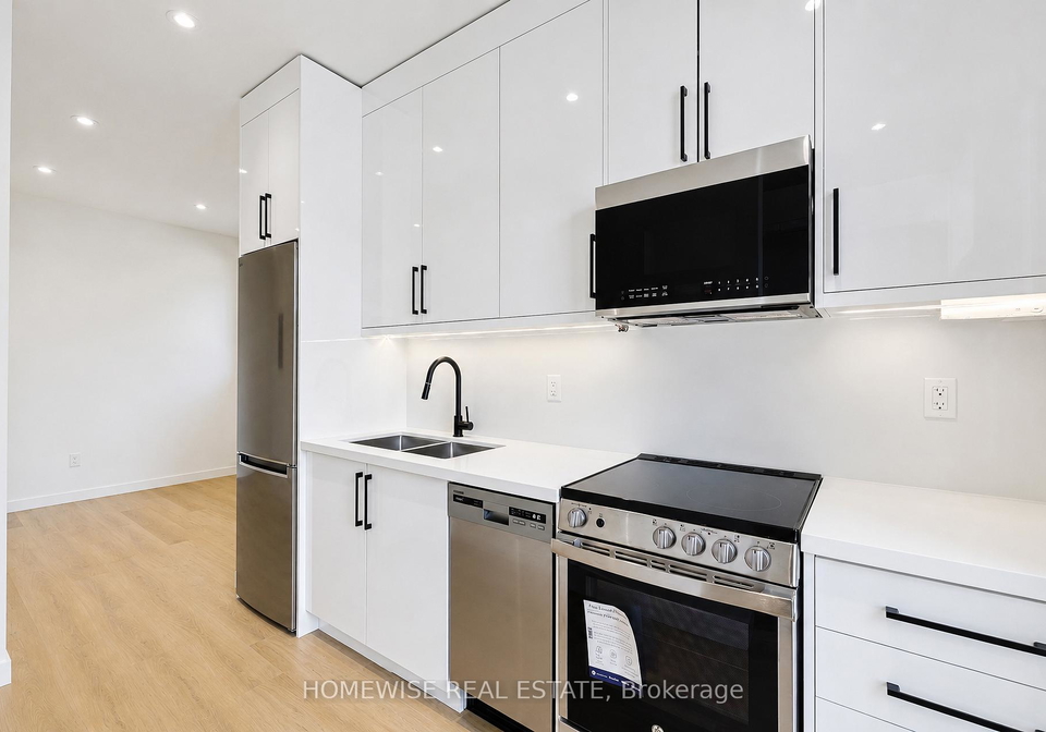 159-locksley-avenue-north-york-ontario-w13249276