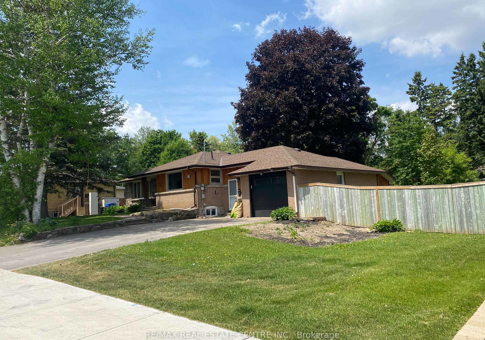 29-victoria-street-orangeville-ontario-w13249492