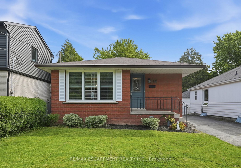 1347-fisher-avenue-burlington-ontario-w13249692